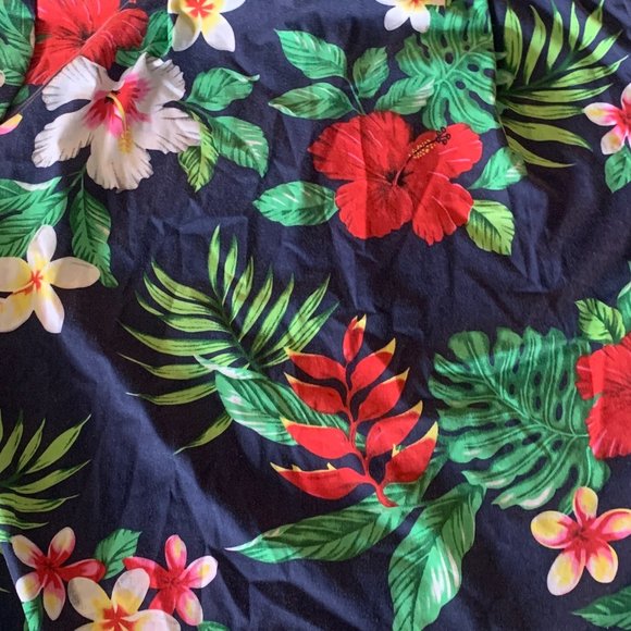 Tee - Picture 3 of 3